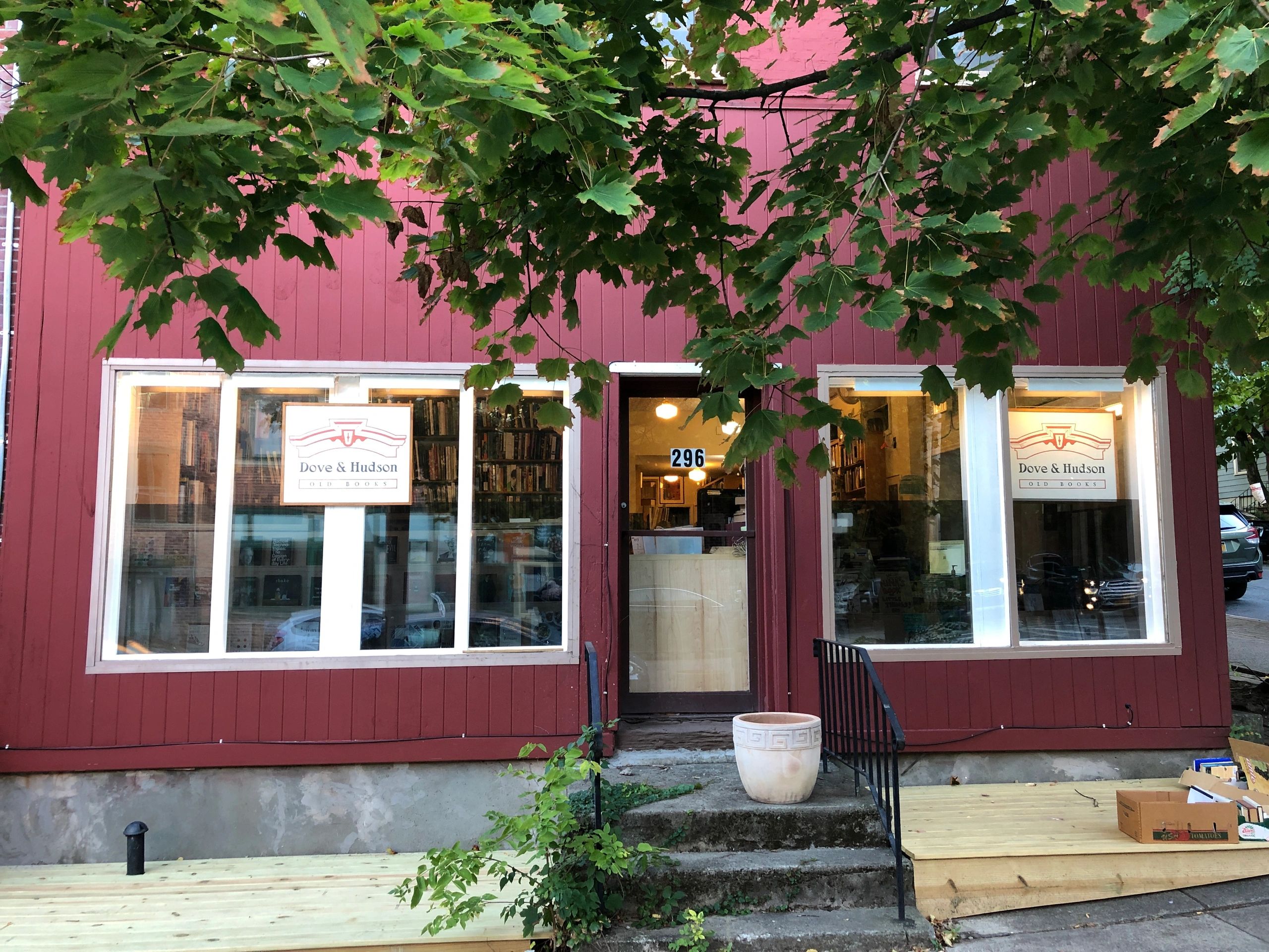 Dove & Hudson Used Books Used Books Albany, New York